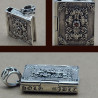 "Libro Sacro" Reliquiario ciondolo portafoto argento massiccio con una pietra per uomo